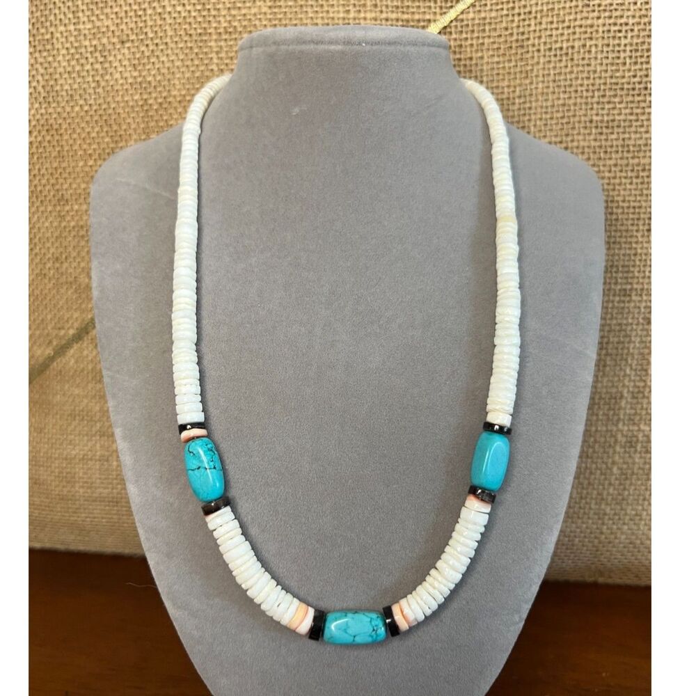 Vintage Santo Domingo Pueblo Turquoise & Graduated Spiny Oyster Necklace